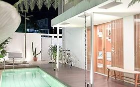 Wallts House Villa With Pool And Ps4 By Grorental